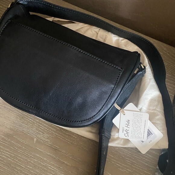 HOBO Juno Belt Bag - Picture 2 of 3